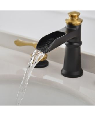 Single Hole Single-Handle Bathroom Faucet With Pop Up Drain in Brushed Nickel