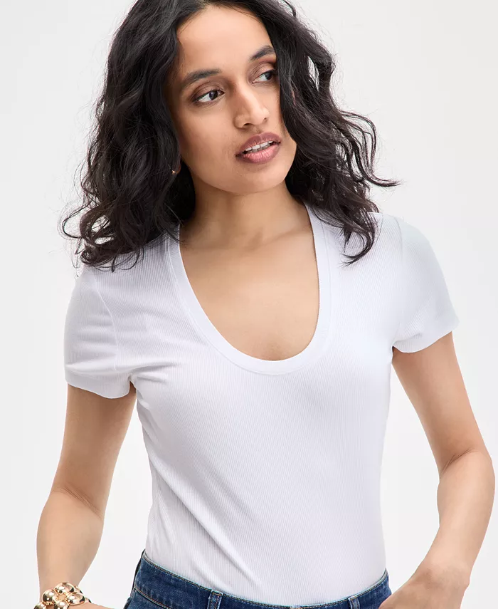 Women's Ribbed Scoop-Neck Top - thumbnail 3