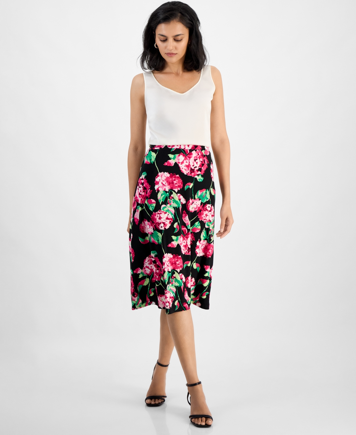 Women's Floral Flared Pull-On Midi Skirt - Black Multi