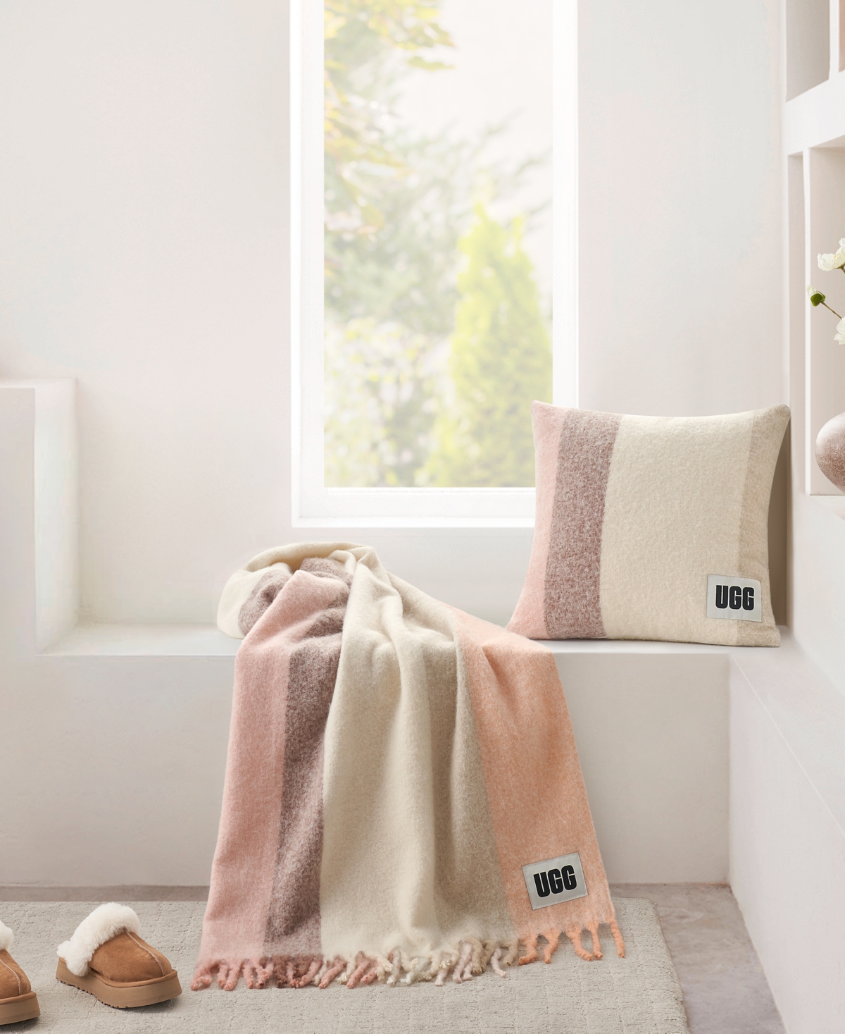UGG CALYX STRIPE FAUX MOHAIR THROW, 50" X 70" 