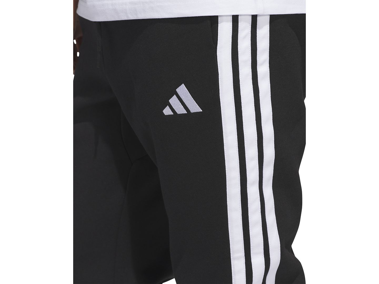 Мужские брюки adidas Essentials Regular-Fit 3-Stripes Fleece, цвет: Чёрный / Белый — фото 3