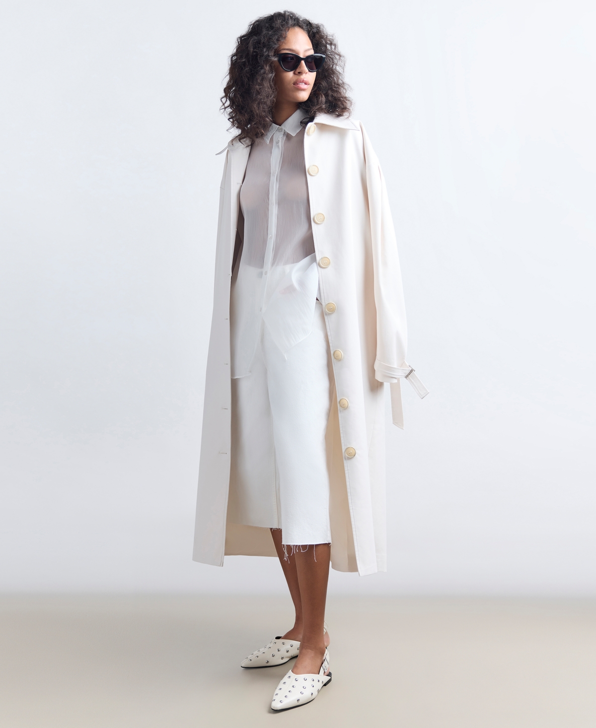 Kenneth Cole Oversized Button Front Long Sleeve Tunic In Pure White