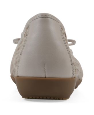 Women's Chelcy Round Toe Ballet Flats