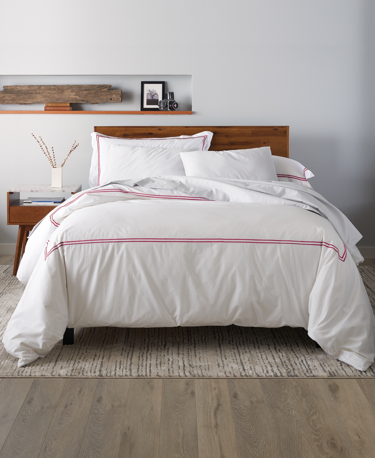 Ella Jayne Luxury 4 Piece Down Comforter With Duvet Cover Set, Queen In Red