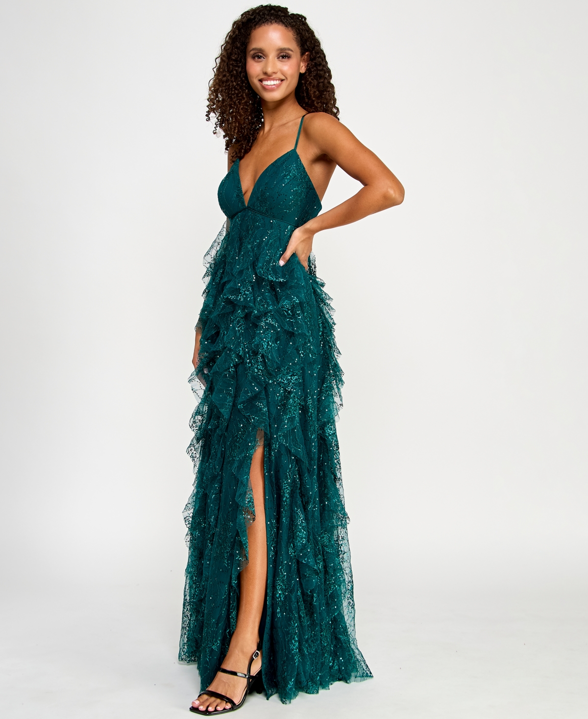 Pear Culture Juniors' Sequin Lace Ruffled Ball Gown In Emerald