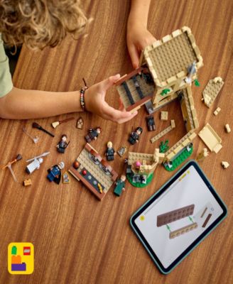 Harry Potter Hogwarts Castle: Flying Lessons Building Toy 76447, 651 Pieces