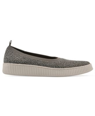 Women's Digs Slip-On Sneakers
