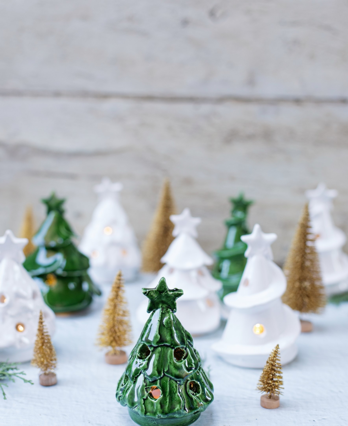 Vietri Foresta Mini Ribbon Tree Christmas Decor In White