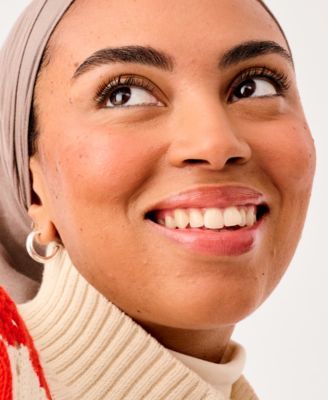 WANDERful World Silky-Soft Powder Blush