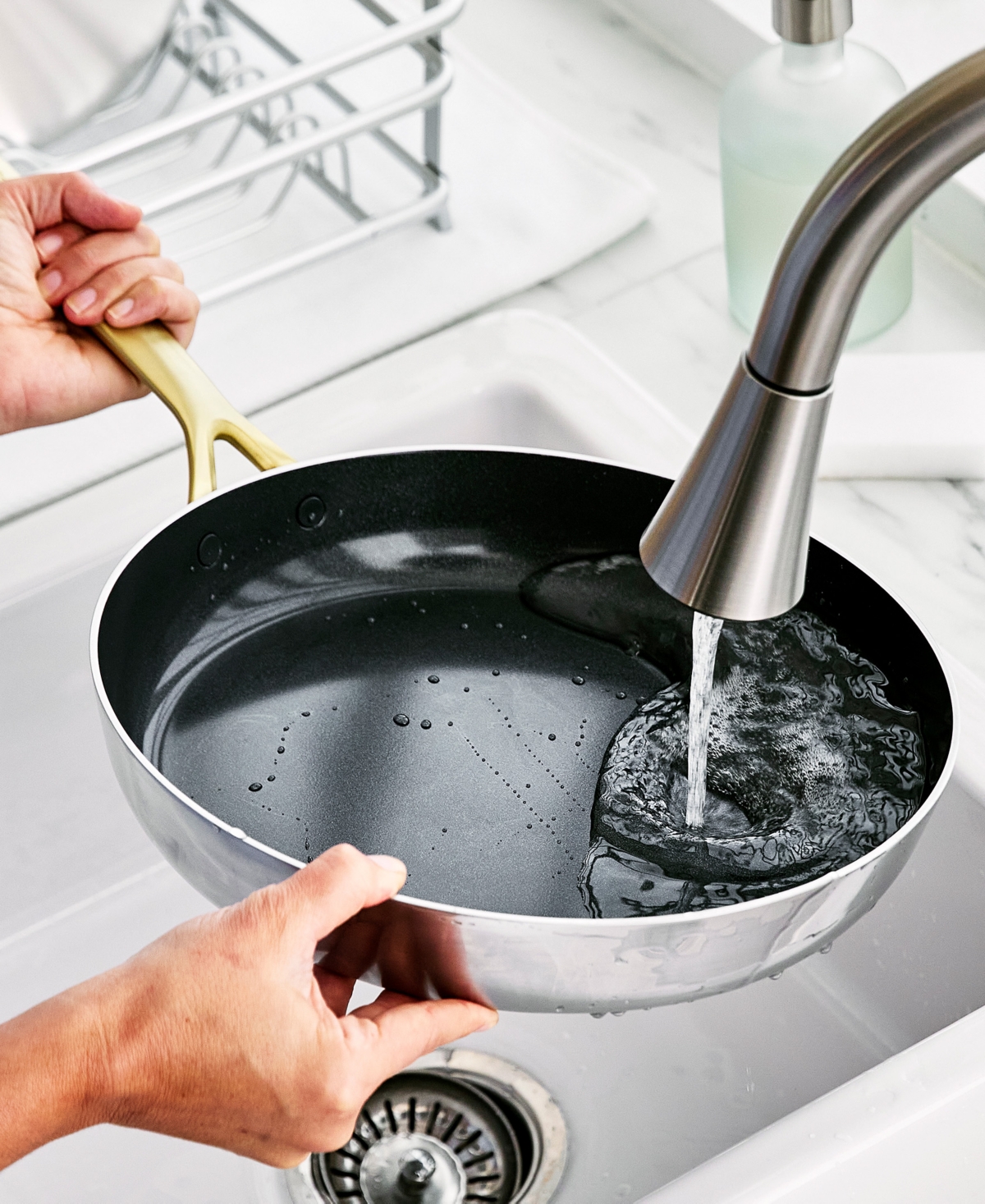 Greenpan Gp5 Stainless Steel 12" Frypan In Silver