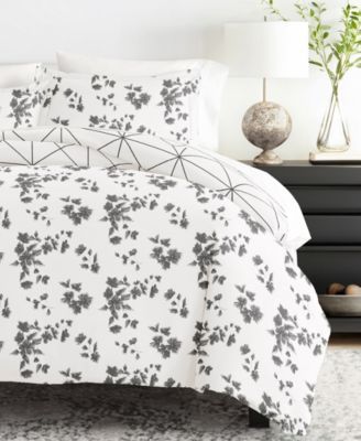 Ultra Soft Edgy Flowers 3-Pc. Reversible Duvet Cover Set, King/California King