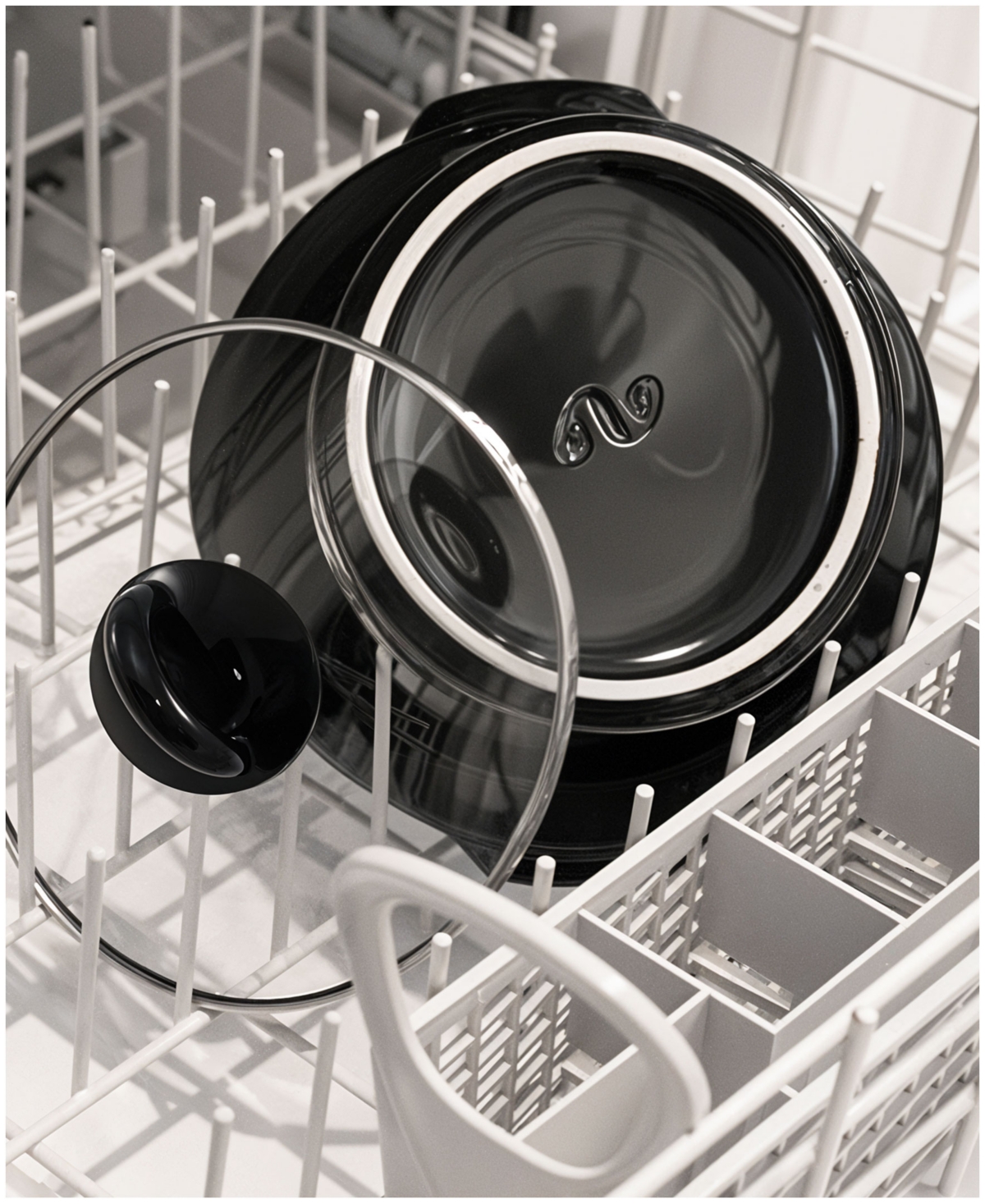 Elite Cuisine 3 Quart Slow Cooker Black In Black