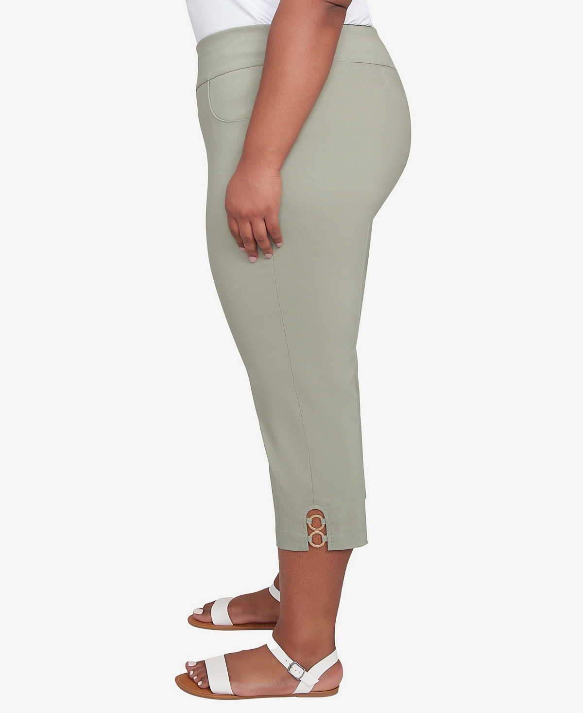Hearts Of Palm Plus Size Spring Forward Solid Tech Stretch Pull On Skimmer Pants In Willow