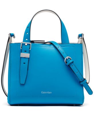 Calvin Klein - Lowen Adjustable Strap Classic Crossbody Bag