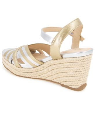 Women's Comi Almond Toe Wedge Sandals