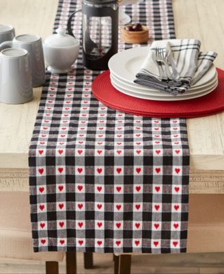 Hearts Dobby Check Table Runner, 14" x 108"