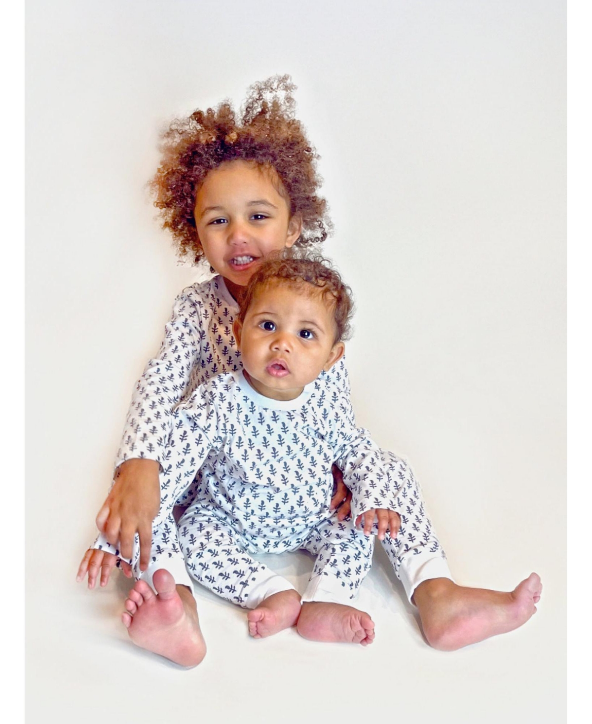 Malabar Baby Little Boys Organic Cotton 2PC Pajama Set, Fort (Blue & White)