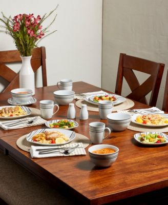 Justin 16 Pc. Dinnerware Set, Service for 4 