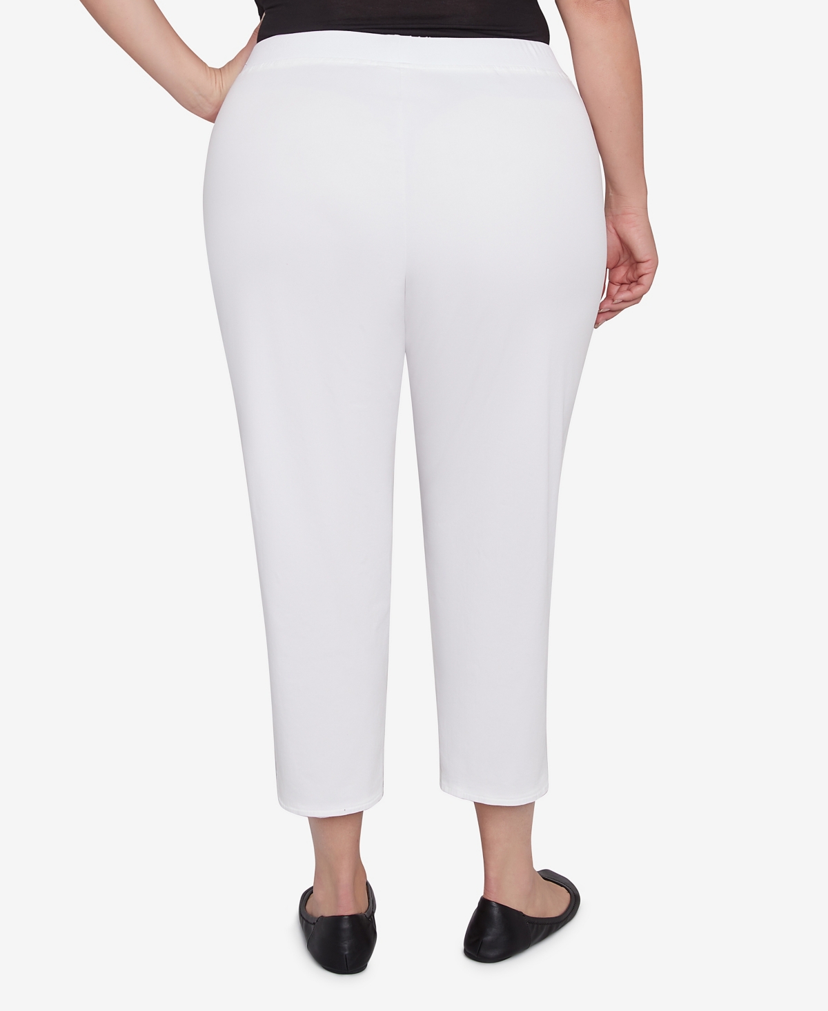Alfred Dunner Plus Size Charleston Textured Zig Zag Capri With Pockets In White