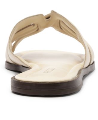 Women's Hanna Round Toe Flat Sandals