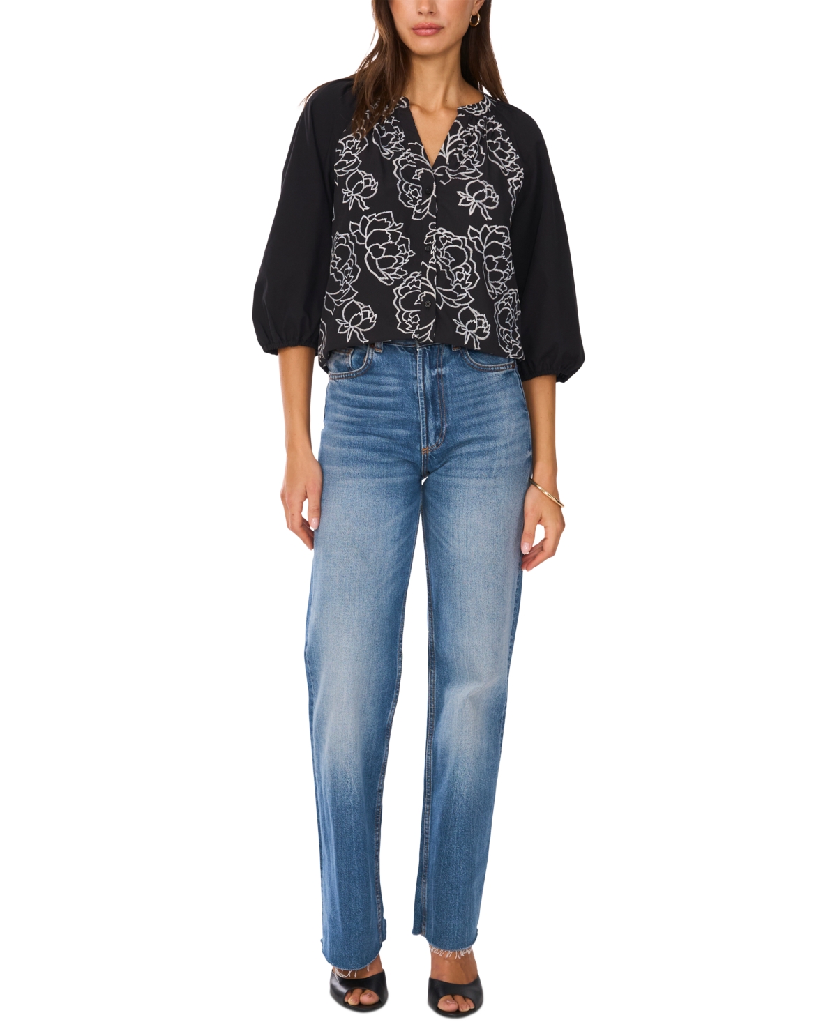 VINCE CAMUTO WOMEN'S RAGLAN-SLEEVE EMBROIDERED BUTTON-FRONT TOP 