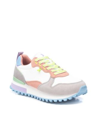 Women's Casual Sneakers