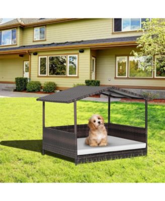 Wicker Outdoor Dog House with Weatherproof Roof