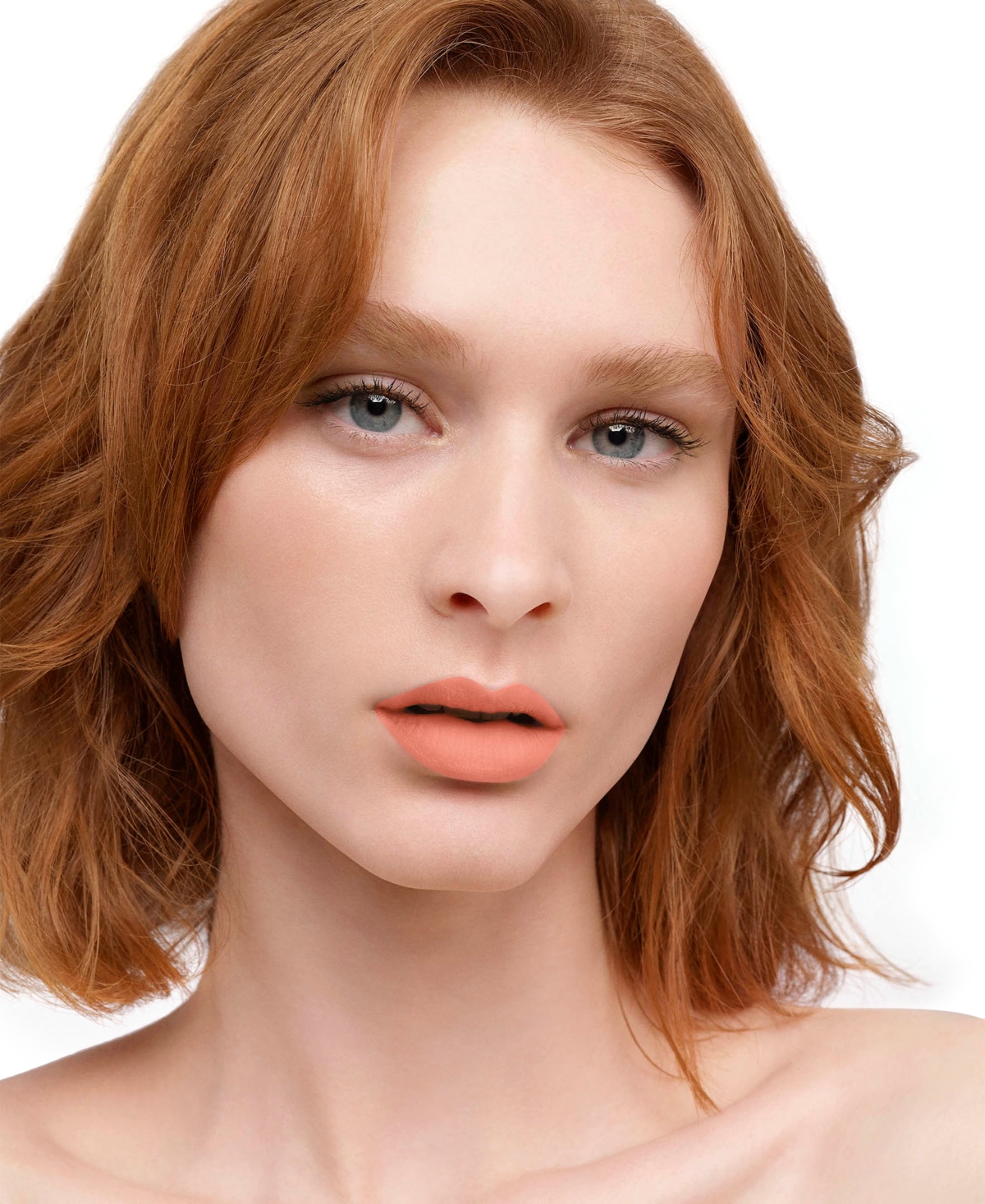 Carolina Herrera Fabulous Kiss Matte Refillable Lipstick & Love Karma Lipstick Cap In 441- Uncovered Nude