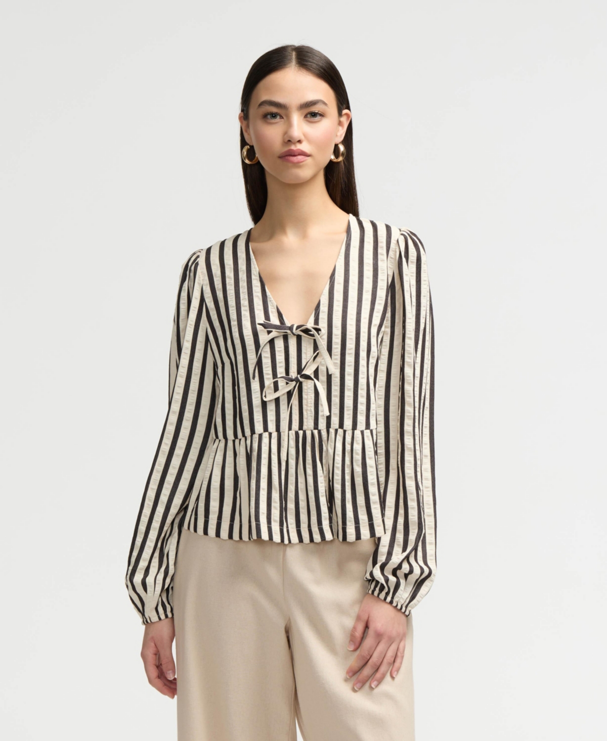 Women s Long Sleeve Peplum Top - Black