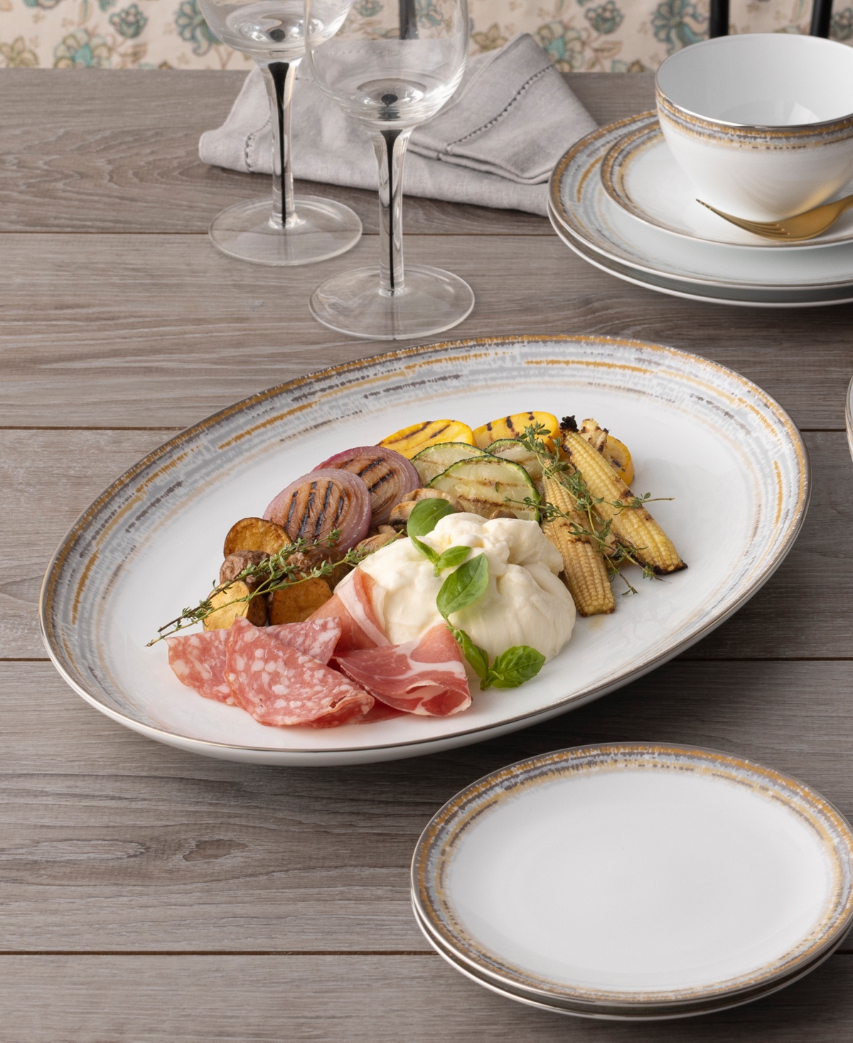 Noritake Raylan Oval Platter In White