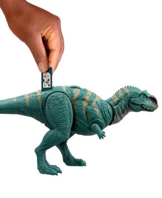 Jurassic World Wild Roar Majungasaurus Action Figure 