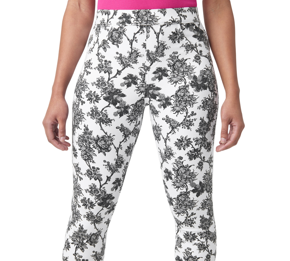 Shop Hue Women's French Toile Denim Capri Leggings In Black,white