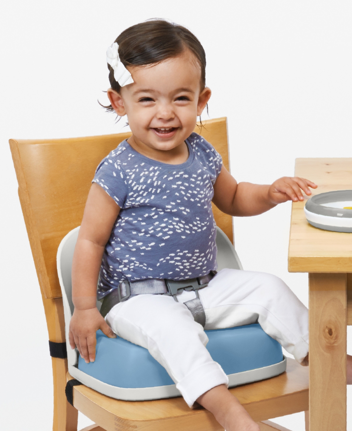 Oxo Tot 11" X 5" X 13" Perch Booster Seat With Straps