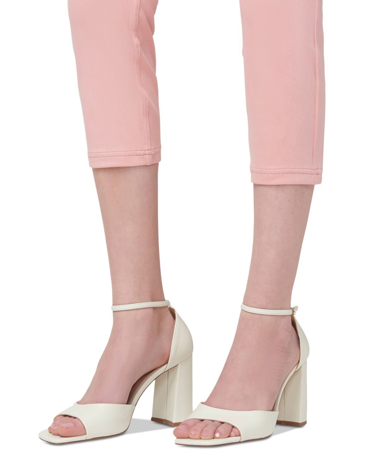 Hue Women's Mid-rise Pull-on Denim Capri Leggings In Bridal Ros