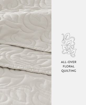Floral Stitch 3-Pc. 3-Pc. Lightweight Quilt Set, King/California King