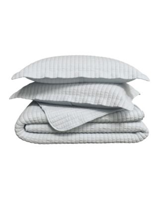 Linery and Co. Detailed Channel Stitch Quilt Set With Shams