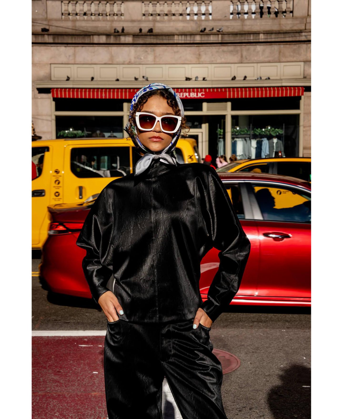 Женский шарф Jessie Zhao New York Double Sided Wool Silk In After Sunset, цвет: Синий / Серый — фото 4