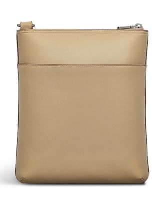 Pockets Medium Zip Top Crossbody Bag