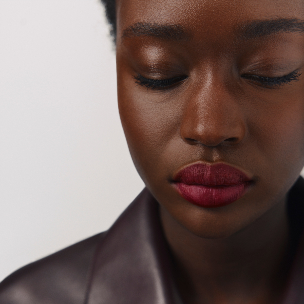 Hermes Trait D' Lip Color Pencil In 97 Pourpre Figue