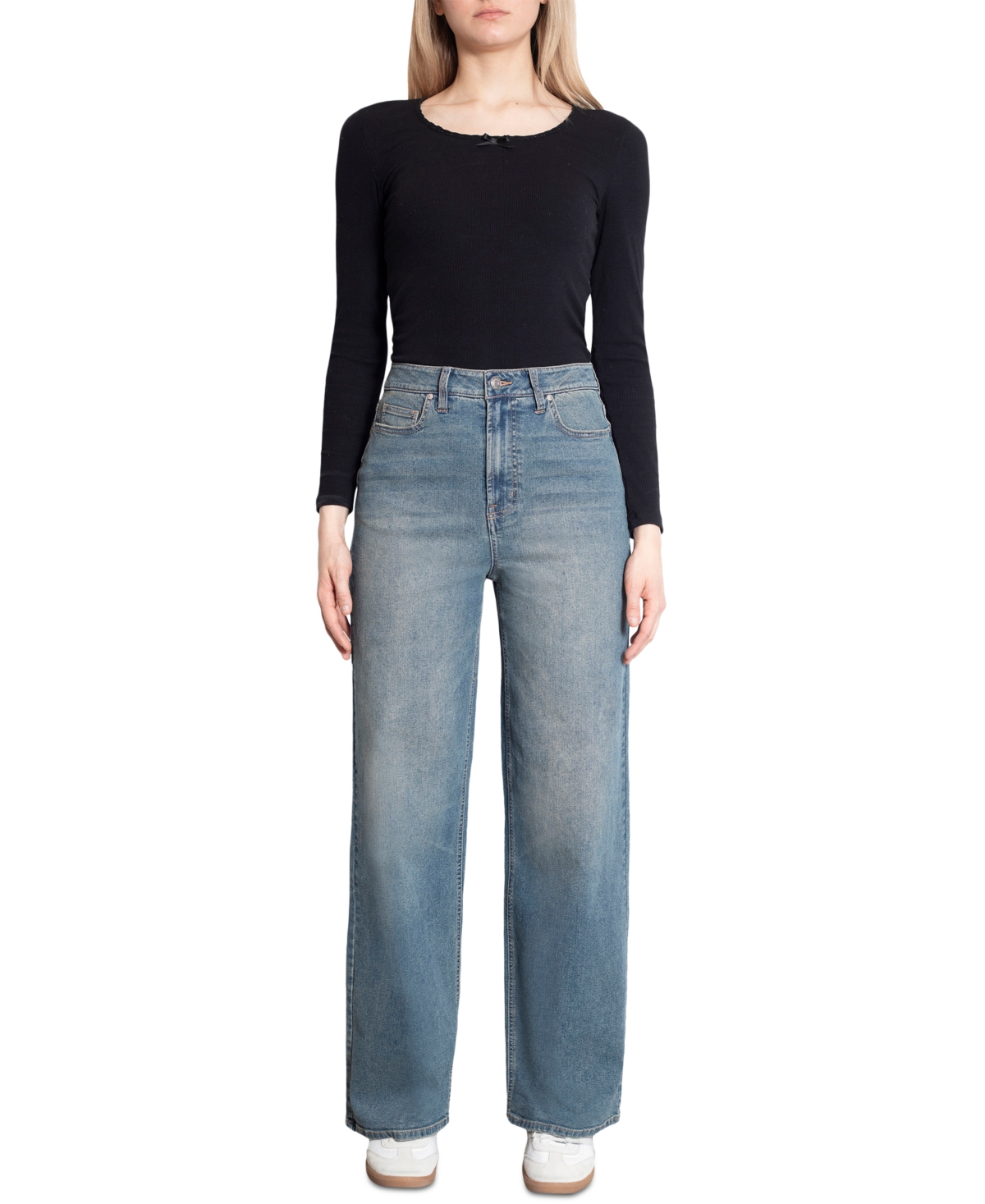 Juniors' Ultra High-Rise 90s Faded Wide-Leg Jeans - Medium Tint