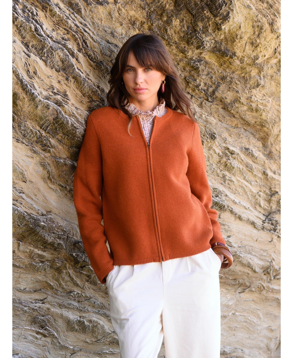 Women's Zip Through Knitted Jacket - Dark navy tipped