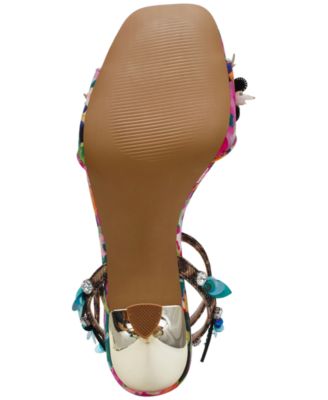 [SAEL!!] ★Betsey Johnson Karra★ サンダル Betsey Johnson Women's Karra Flower-Embellished High-Heel