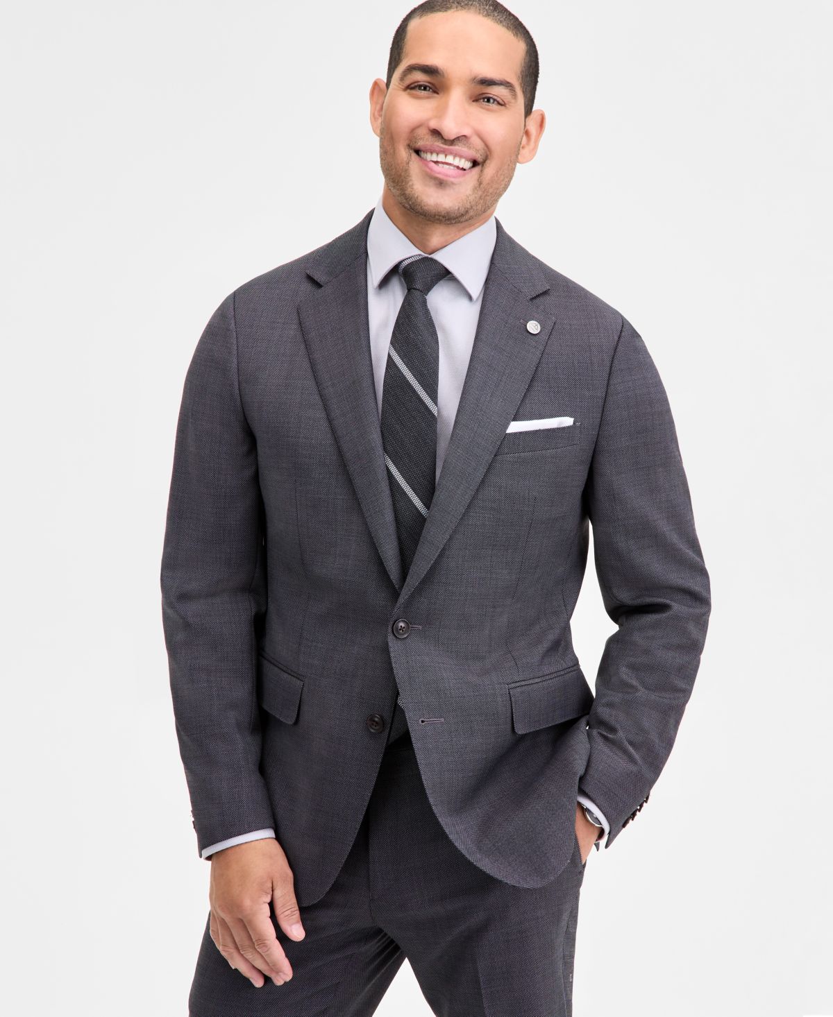 Мужской шерстяной костюм современного покроя цвета древесного угля 