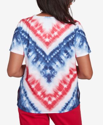 Women's Land of The Free Tie Dye American Chevron Keyhole Neck T-Shirt