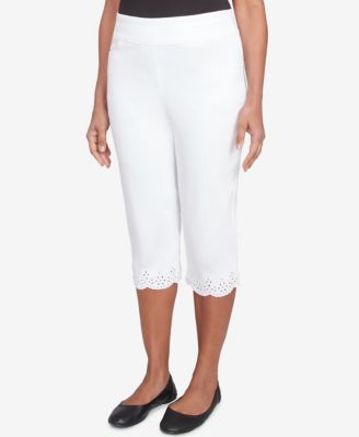 Women's Crystal Springs Eyelet Cuff Capri Pants