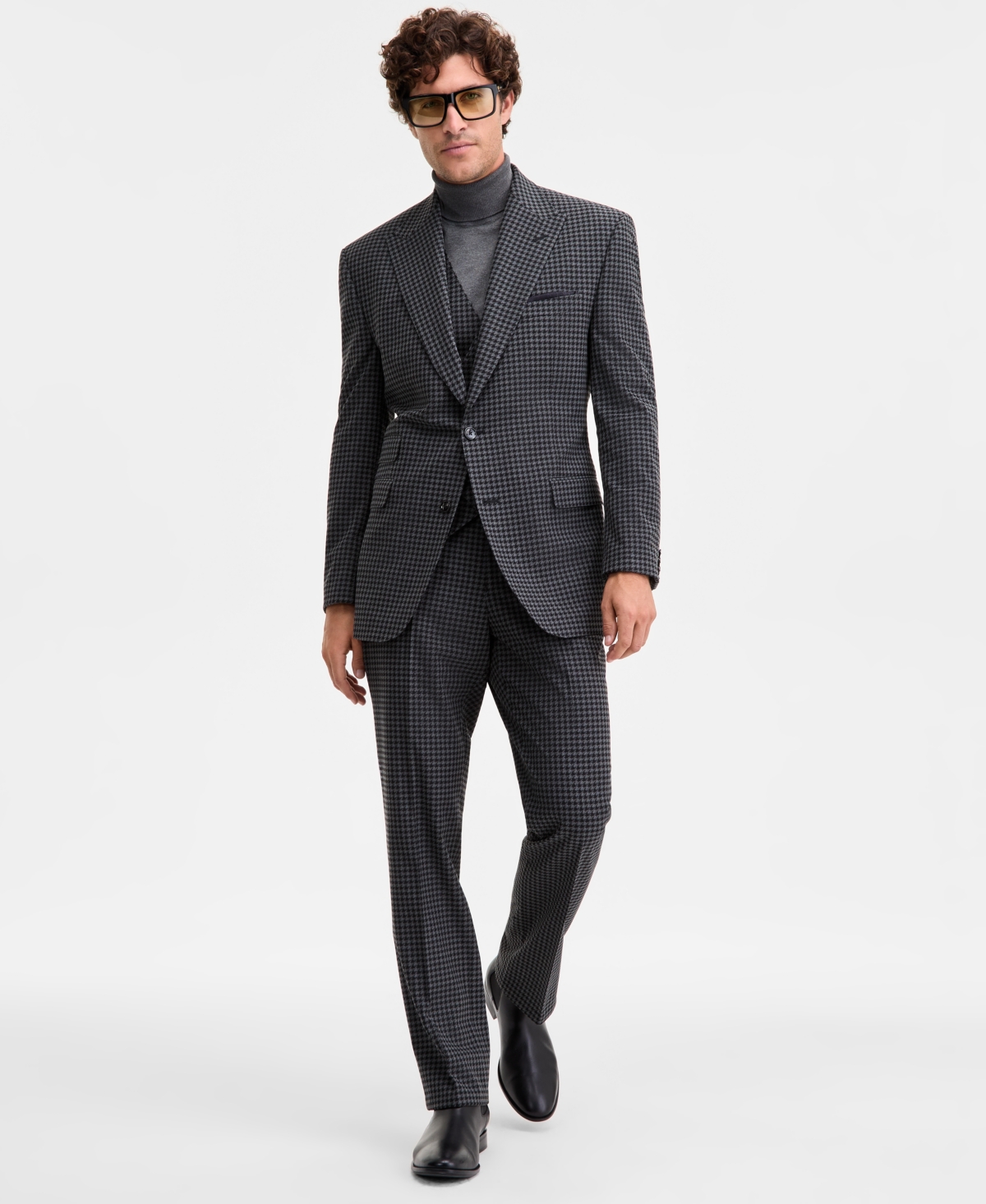 Tayion Collection Men's Classic-fit Houndstooth Suit Separate Jacket In Multi