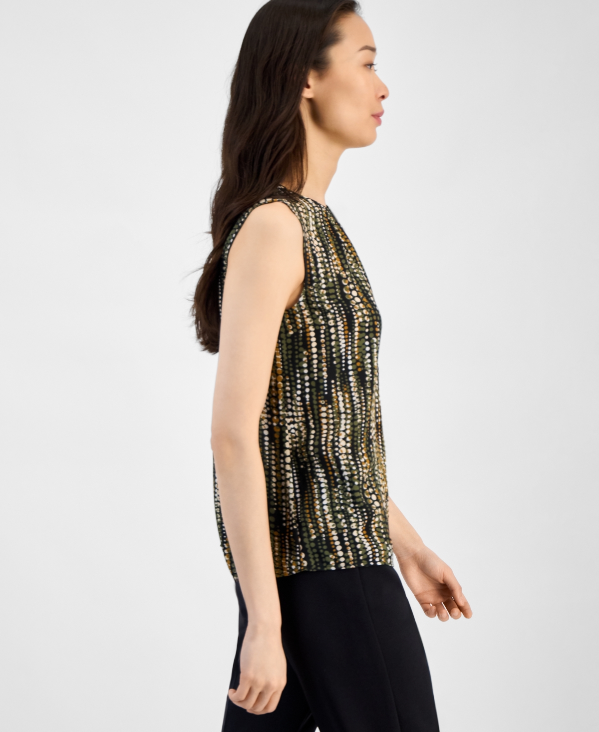 Anne Klein Scoop Neck Tank