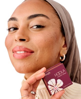 Hoola Matte Silky-Soft Powder Bronzer