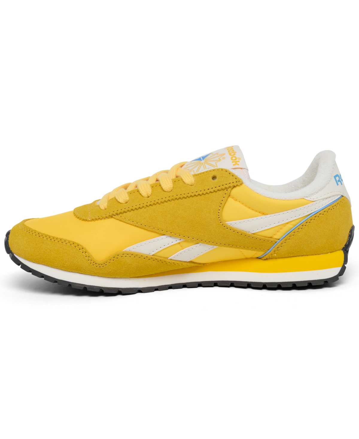 Reebok Classic Legacy Az Sneakers In Gold,chalk