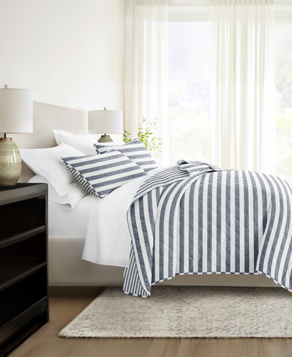 Ienjoy Home Classic Stripe Reversible 3-pc. Quilt Set, King/california King